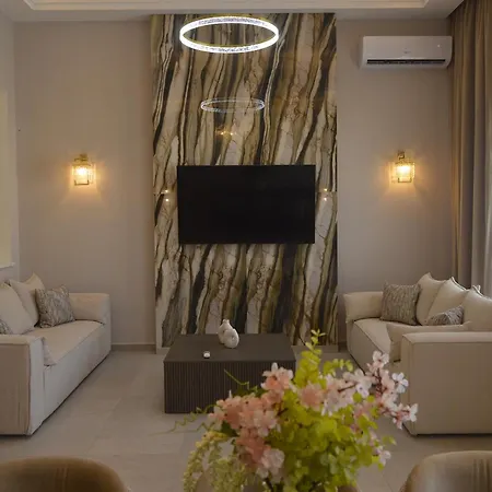 Olymp Luxury Family House *