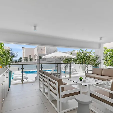 Olymp Luxury Family House * Paphos