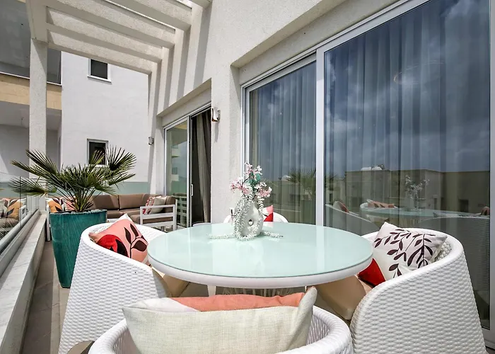 Olymp Luxury Family House Villa *