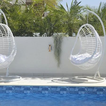 Olymp Luxury Family House 别墅 Paphos