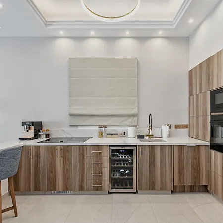 Olymp Luxury Family House * بافوس