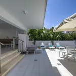 Olymp Luxury Family House Paphos